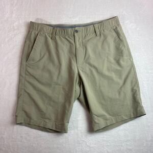 Under Armour‎ Shorts Mens 40 Khaki Golf Bermuda Loose Fit Performance
